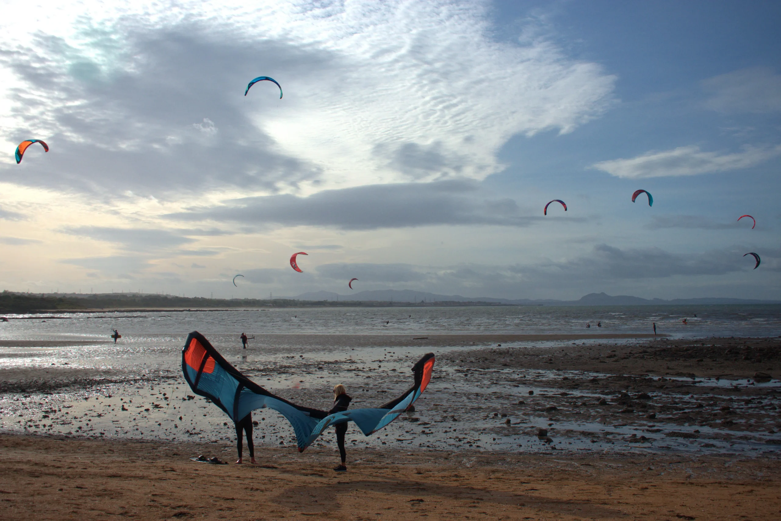kitesurfing